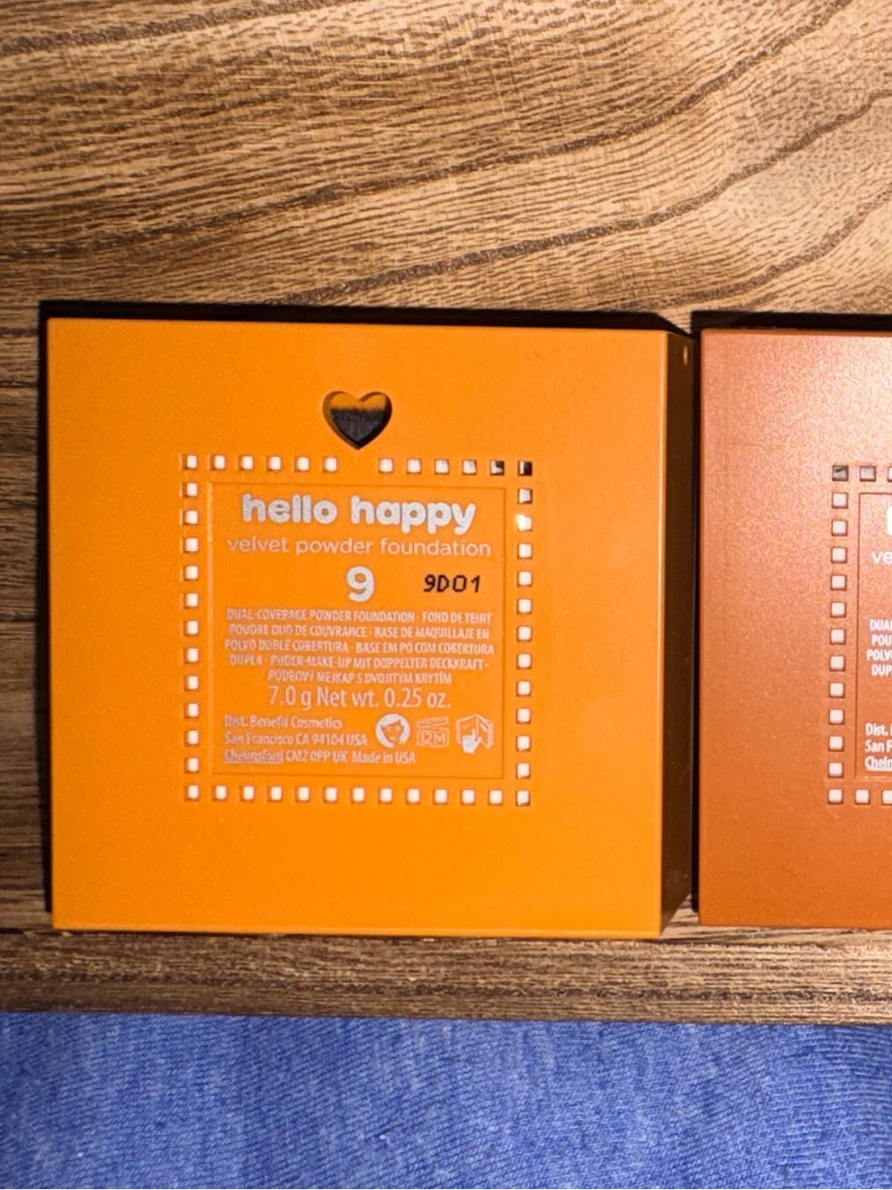 9 Benefit Hello Happy velvet foundation